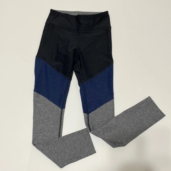 Outdoor Voices NWT  7/8 Springs Leggings Size XS - Picture 2 of 7